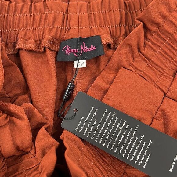 Hanna Nikole Women Size 18W Rust Color Plus Size Ruffled Waist Cropped Pants - Picture 5 of 6